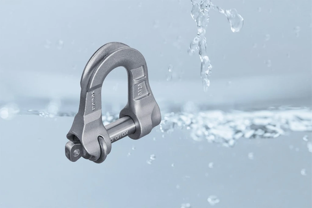 Safety Schaekel CSSB in water